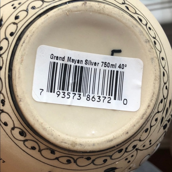 Handmade hand painted clay tequila bottle … - Picture 5 of 6